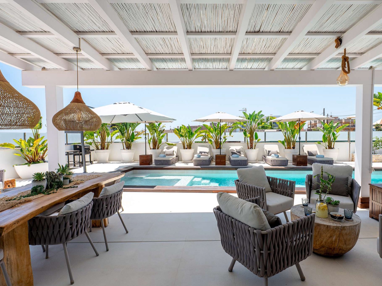 Rooftop lounge and pool